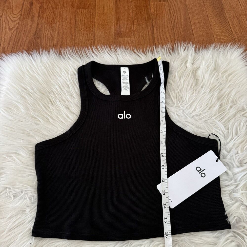 Alo Yoga Aspire Tank Women’s Medium Black White Ribbed Cropped Racerback NWT - Picture 9 of 10